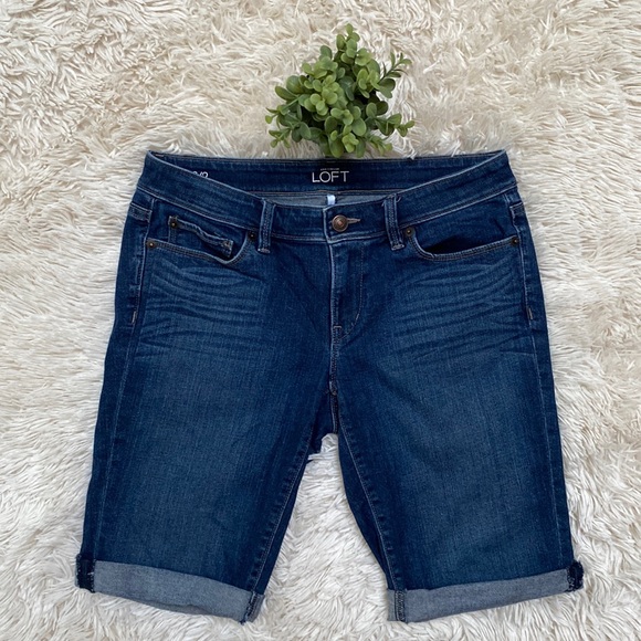 Loft Jean Shorts 💗 Dark Wash - Picture 6 of 14